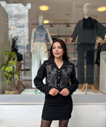 Nakışlı Buklet Kumaş Takım