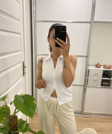 Fermuarlı Kolsuz Bluz